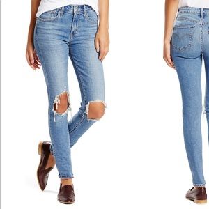Levi’s 721 Ripped High Waist Jeans Sz 29